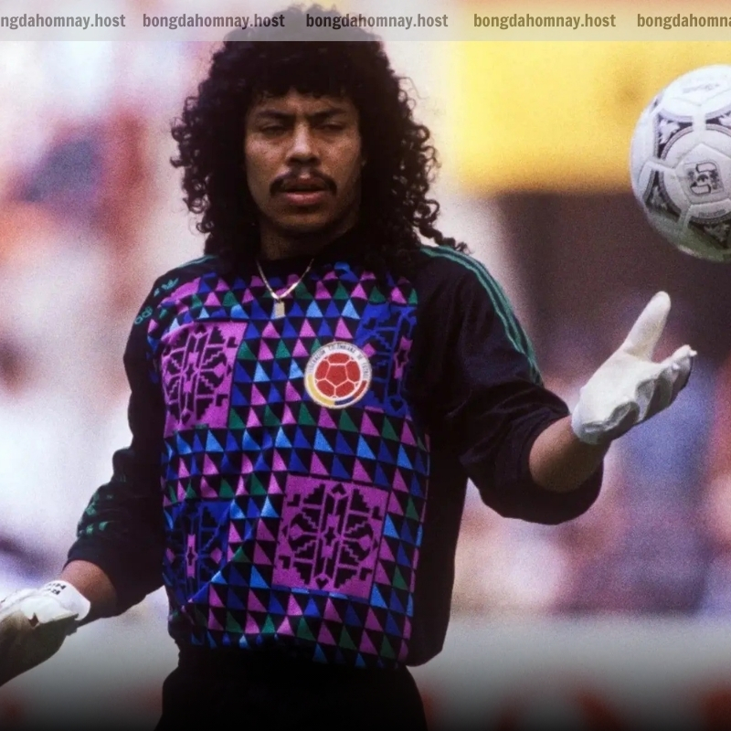 Cầu thủ tóc xù Rene Higuita