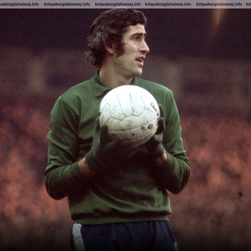 Thủ môn Chelsea hay nhất – Peter Bonetti